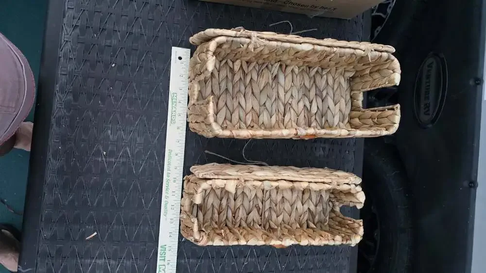 Set Of 2 Water Hyacinth Woven Storage Baskets w/attach Lids Toggle Tie Closure